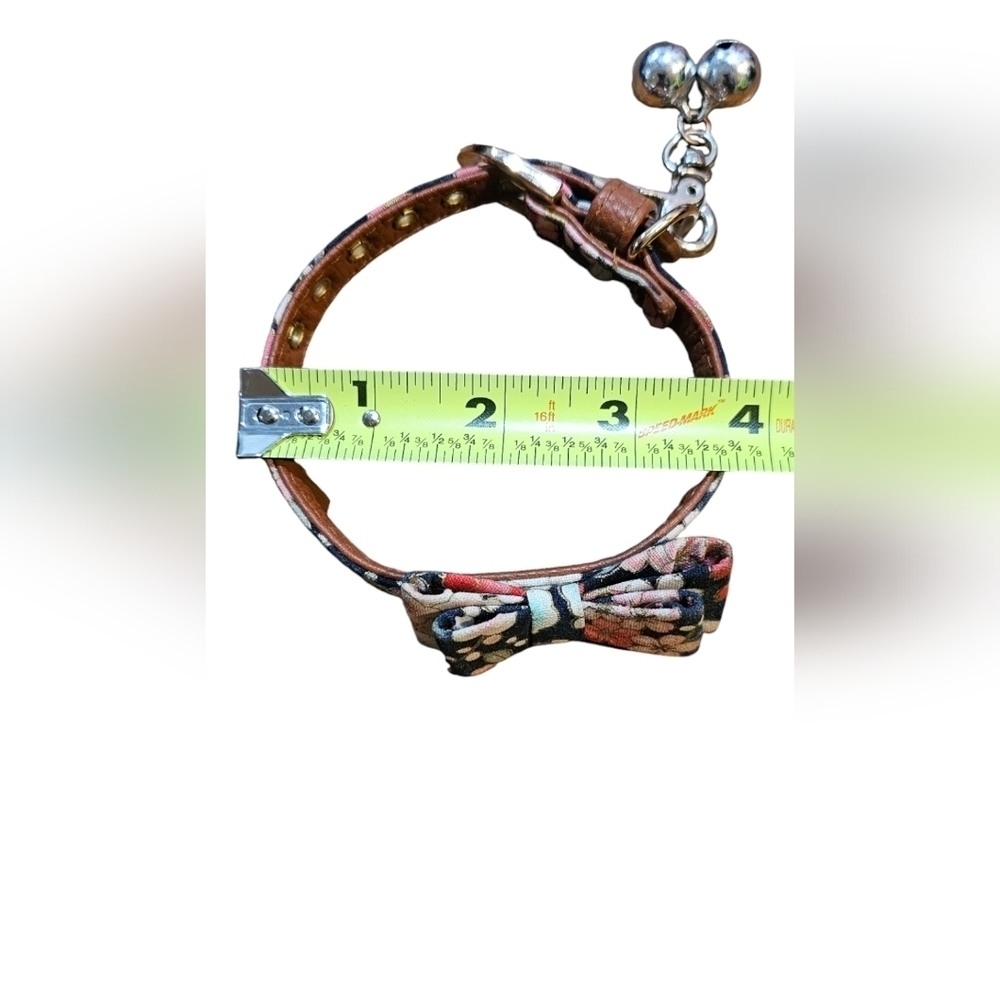 Small Floral & Faux Leather Leash & Collar w/ Bells​​​​​ - Picture 5 of 5